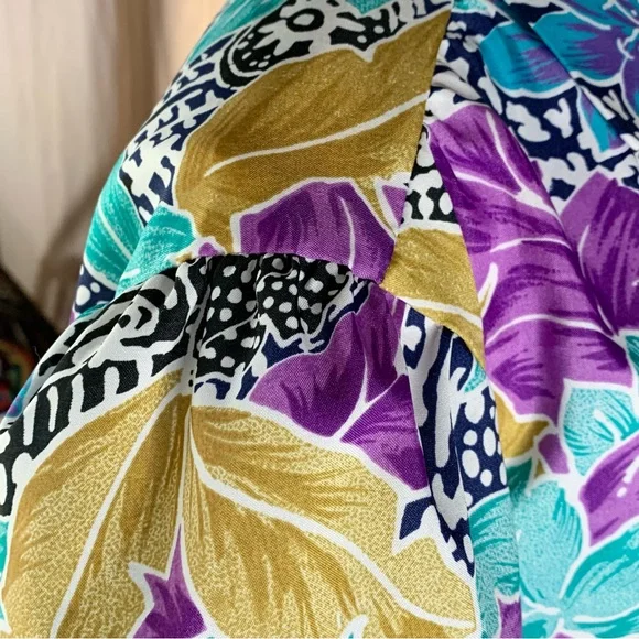 80s Tropical Blouse - Picture 8 of 9